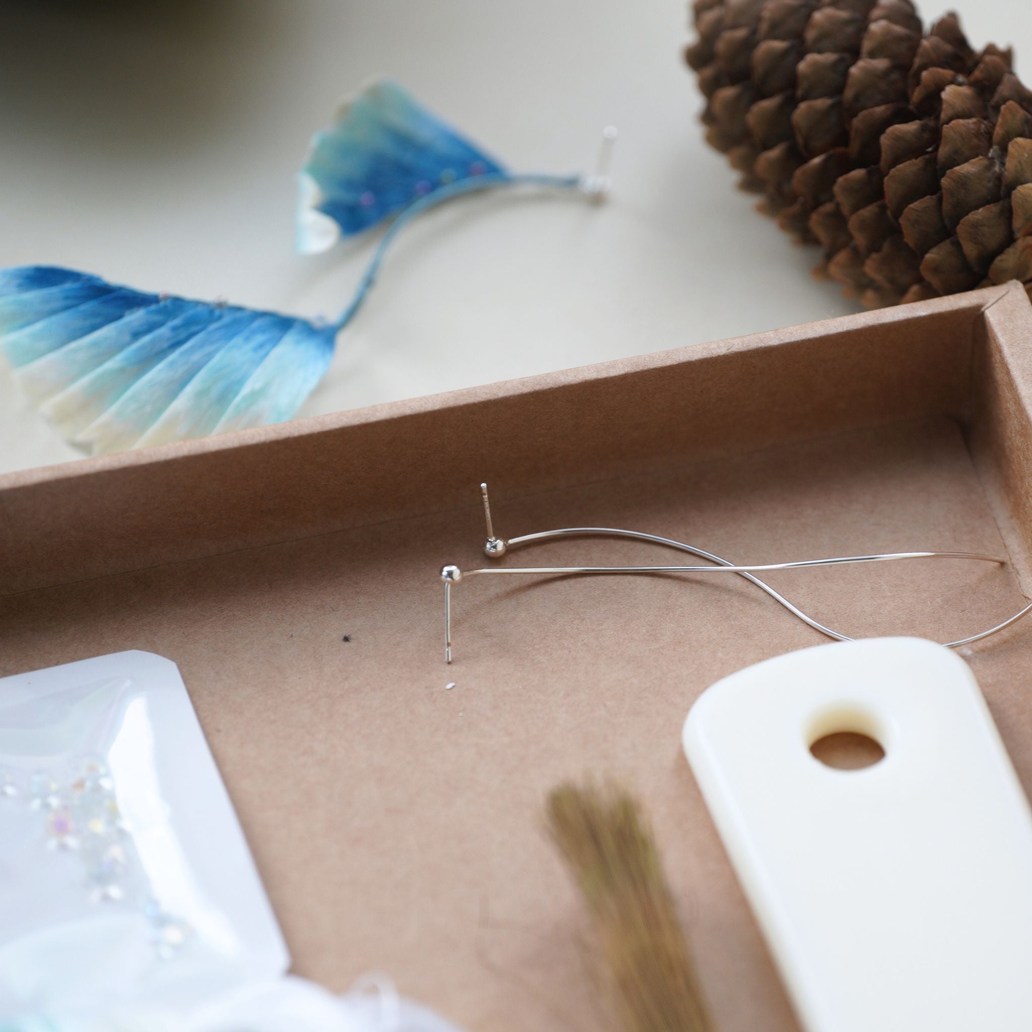 Ronghua DIY Kit | Ocean Wave Earrings